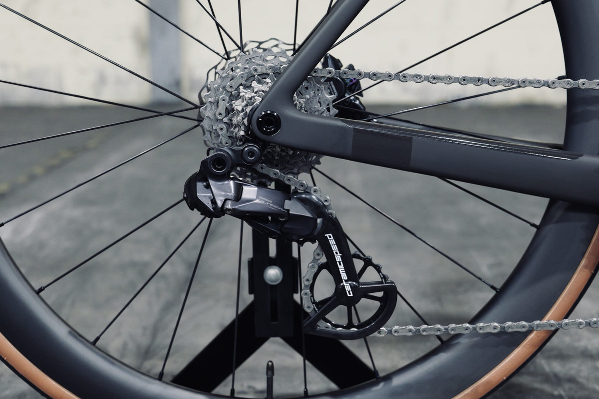 Rear derailleur and cassette close up