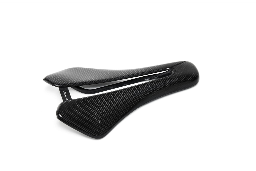 Berk Dila Full Carbon saddle