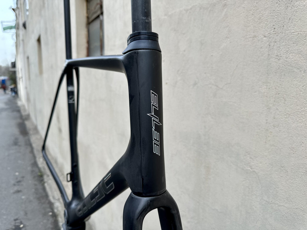 Elilee Blize XXE Carbon Road Bike – Shimano Dura-Ace R9200