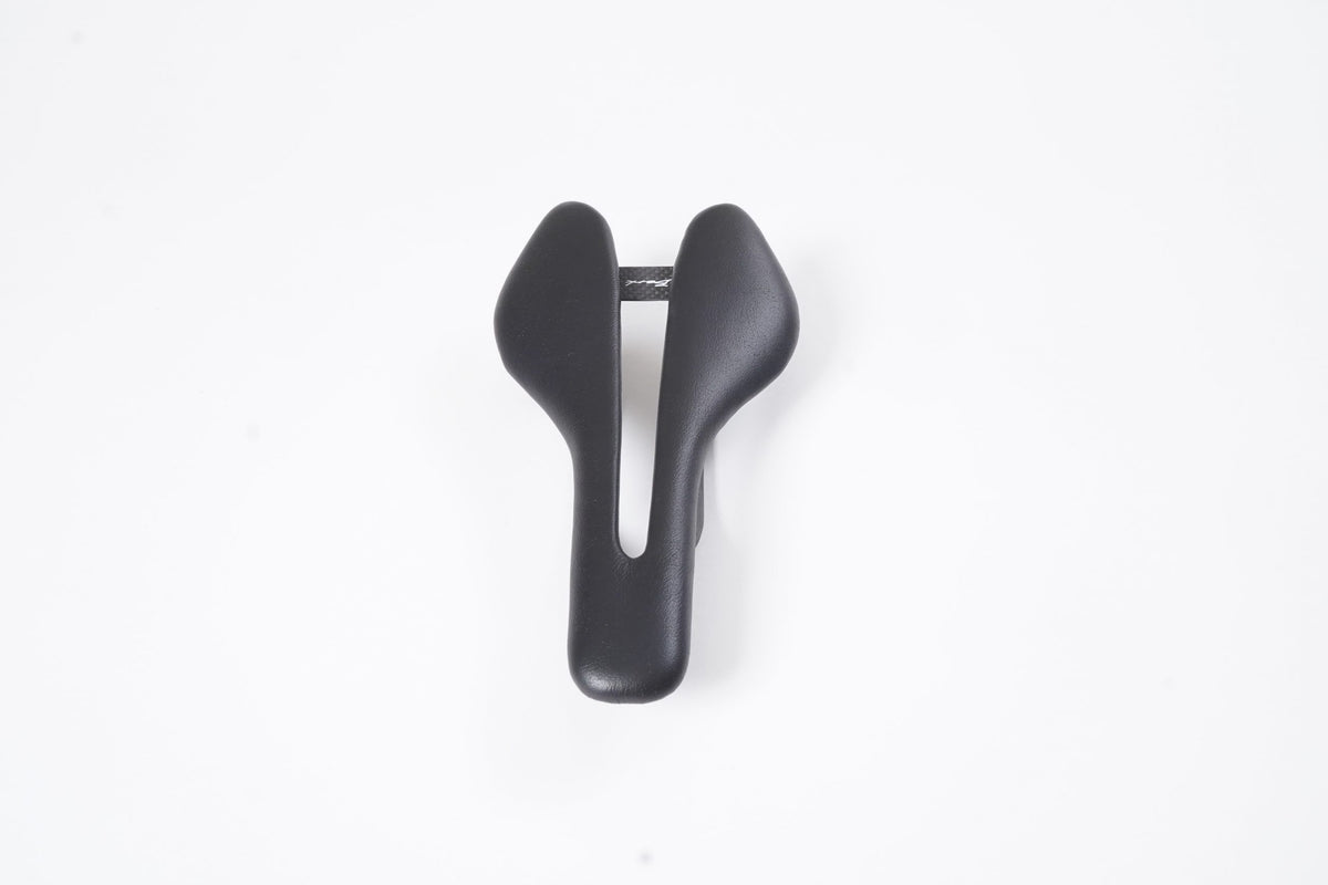 Berk Lipa short padded saddle