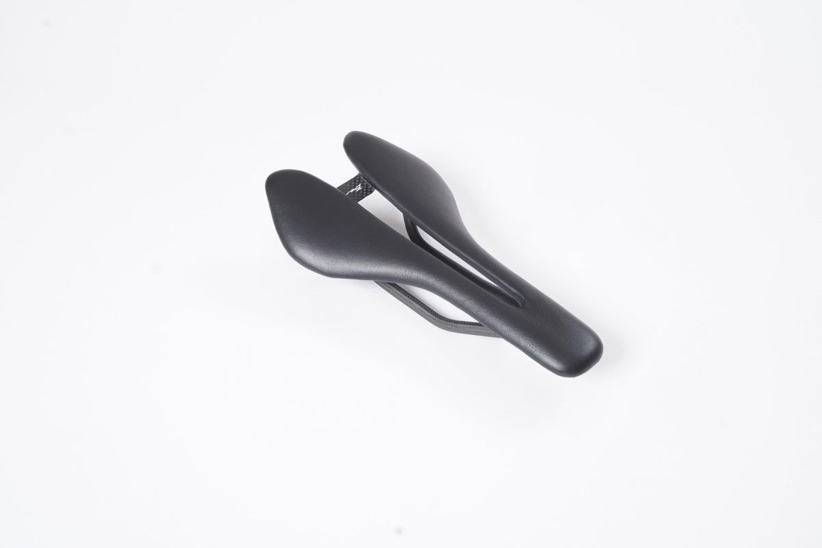 Berk Lipa short padded saddle