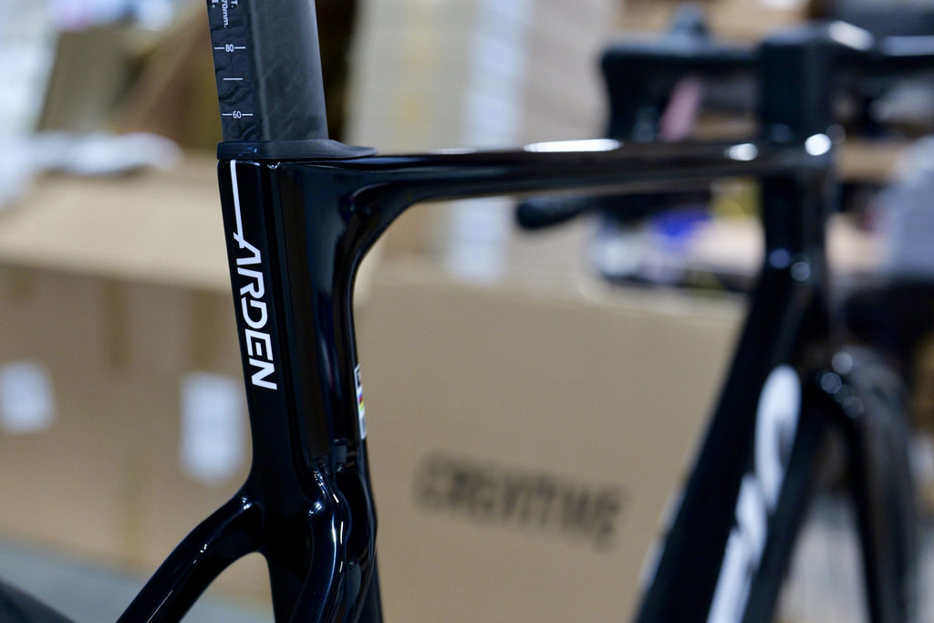 Tavelo Arden Race CREATIVE Ultegra Aero All-Road Bike